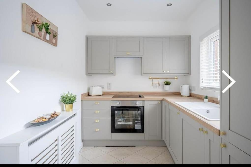Renovated Home In Belfast Exterior foto
